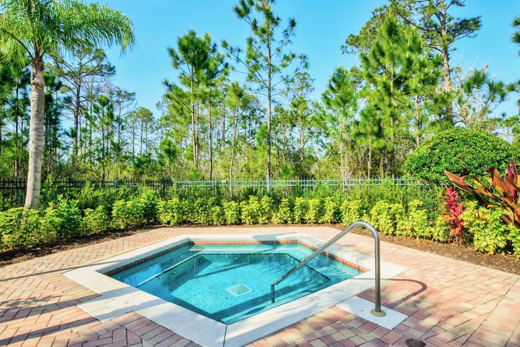 אורלנדו 2Br Condo With Hot Tub And Pool, Near Disney! מראה חיצוני תמונה